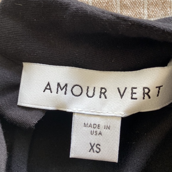 Amour Vert Laurenza Jumpsuit XS NWOT - Picture 3 of 8